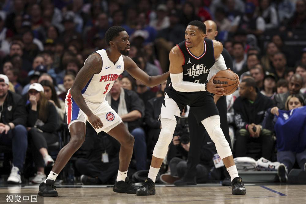 加比亚头球 加比亚头球