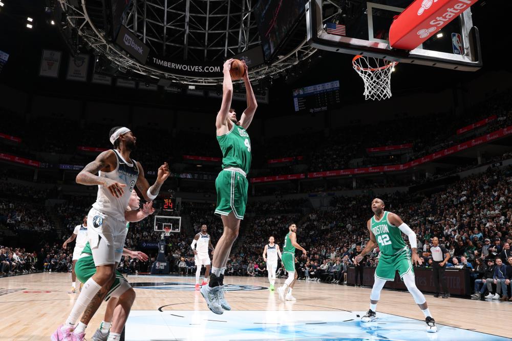 片中承认 片中承认