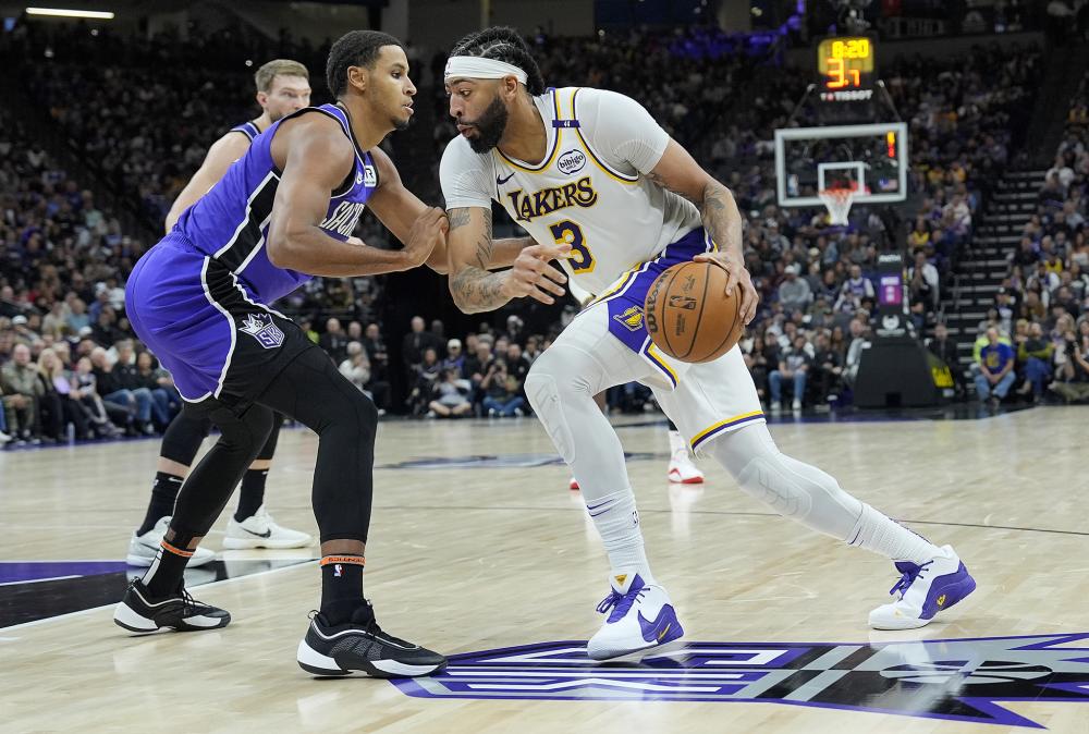 推进本土足 推进本土足