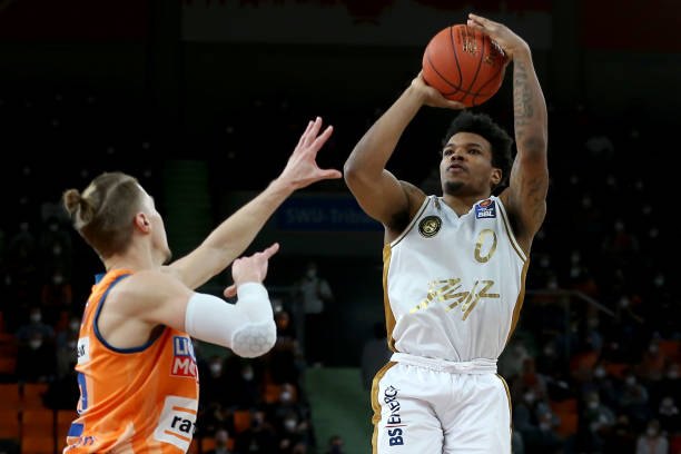 快攻来突破 快攻来突破